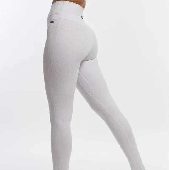 ECHT Flock Legging and Sport Bra Set - Picture 9 of 11